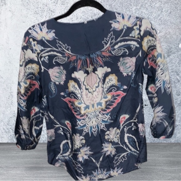 Ecru 100% Silk boho print blouse size XS - Picture 2 of 7